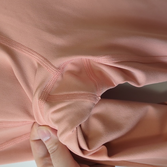 GIRLFRIEND COLLECTIVE High Rise Compressive Leggings in Primrose - Size Medium - Picture 5 of 10